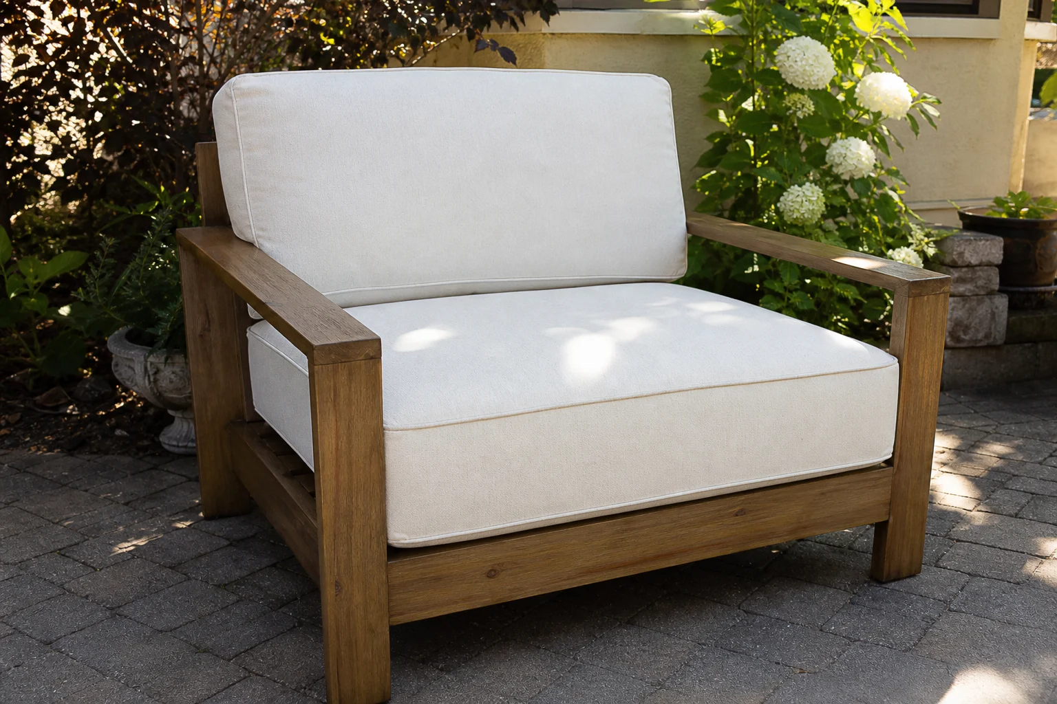 24 x 24 outdoor chair cushions — oversized square replacement pads for patio chairs