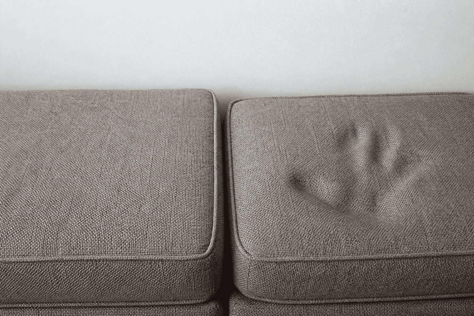 Memory Foam vs Regular Foam Cushions